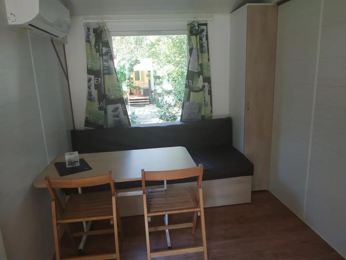 Campingplatz Camping Les Sables Tournon-sur-Rhone Frankreich