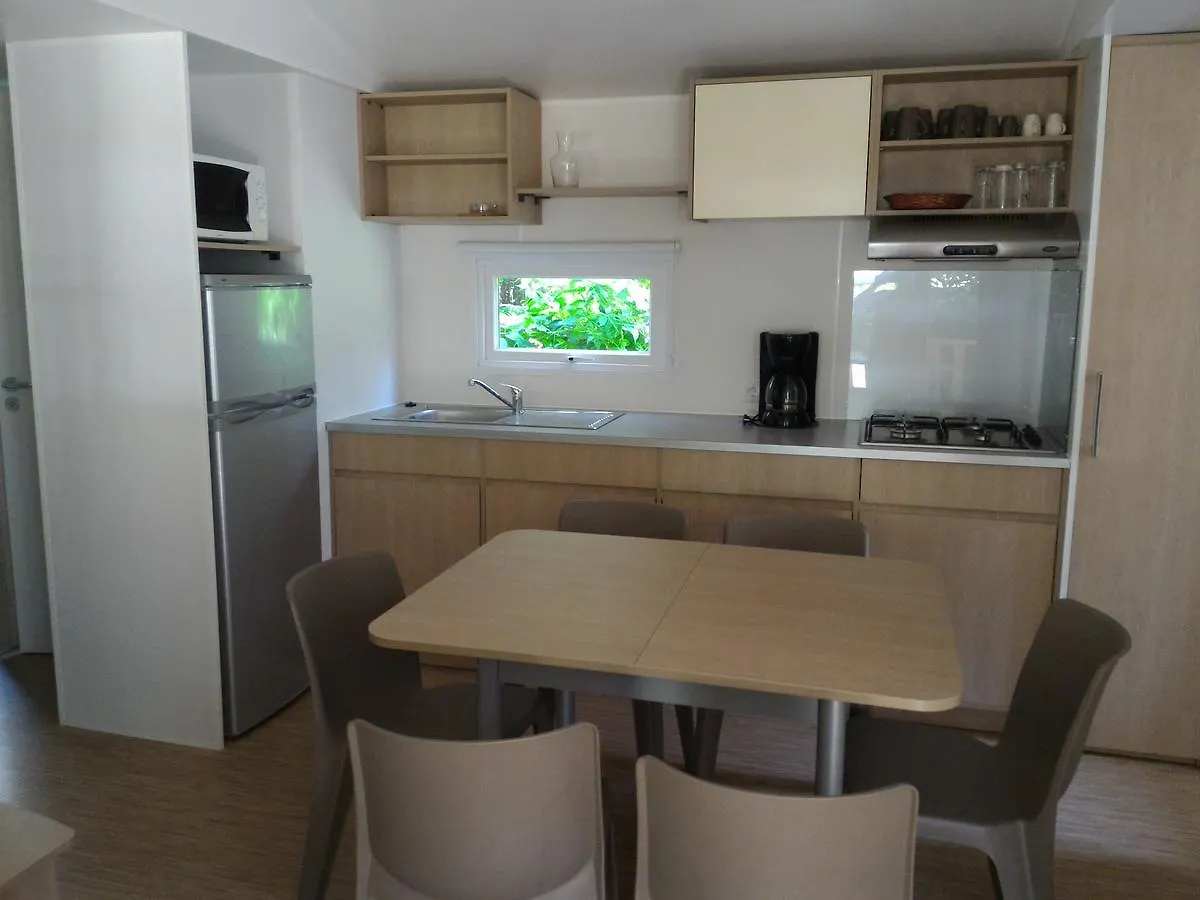 Camping Les Sables Tournon-sur-Rhone Campingplatz